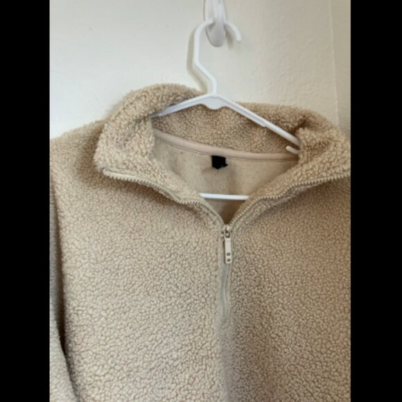 Body brand size Medium Cream-Colored Sweater - Picture 2 of 3